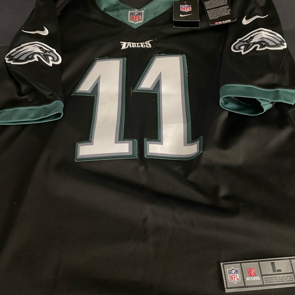 NFL Nike Philadelphia Eagles AJ Brown Jersey-NWOT